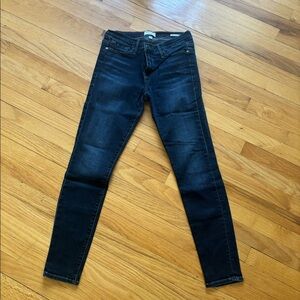 FRAME Le Skinny de Jeanne size 29